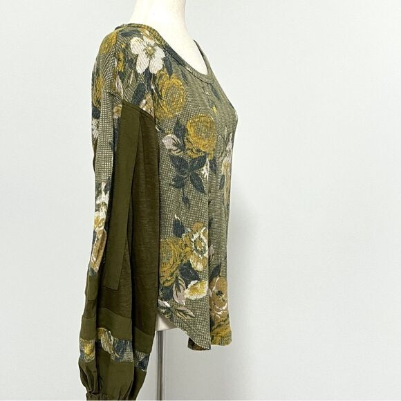 Free People Flower Patch Thermal Waffle Top S Army Green Rare Color Boho Loose - Picture 9 of 12